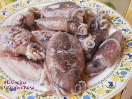 ARROZ NEGRO CON CHOCOS Y LANGOSTINOS