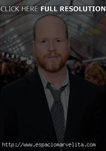 Joss Whedon En la Premiere de Los Vengadores