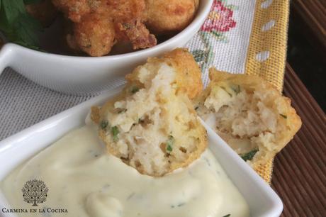 BUÑUELOS DE BACALAO