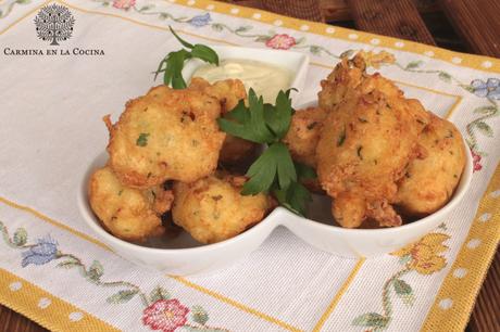 BUÑUELOS DE BACALAO