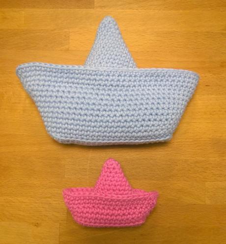 537 – Barquito de papel