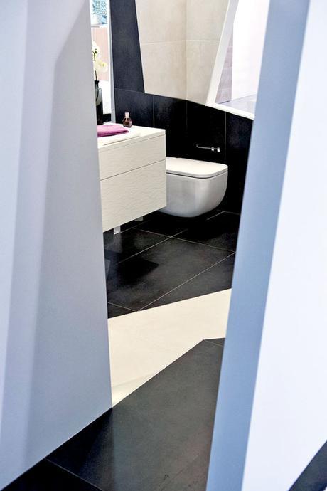 IMÁGENES DEL ESPACIO DE BAÑO DISEÑADO POR A-CERO PARA EL ANIVERSARIO DE CERÁMICAS GALA