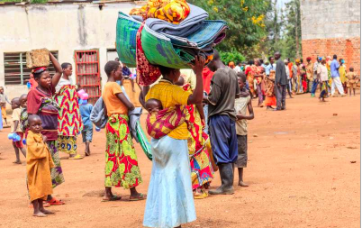Burundeses huyendo. / Acnur