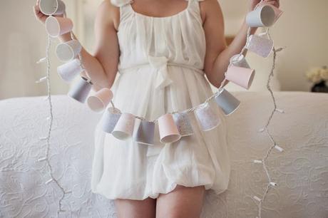 Cómo hacer una guirnalda de luces handmade para tu boda.