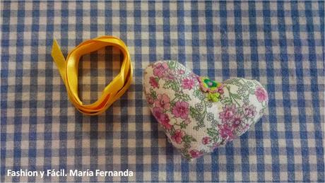 Alfiletero corazón para regalar en el día de las madres DIY (A stuffed heart for mother´s day Eco DIY) Alfiletero corazón para regalar en el día de las madres DIY (A stuffed heart for mother´s day Eco DIY)