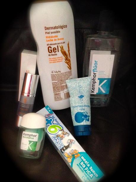 productos acabados, potis acabados, gel dermatolgico, delyplus, kemphor fluor colutorio, desmaquillante de ojos, valpharma, kemphor eucaliptus dos en uno, pasta de dientes, serum acido hialurónico, model face, redumodel