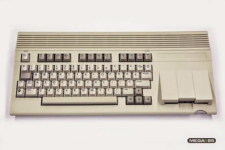 Así es MEGA65, el proyecto de ordenador de 8bits inspirado en el fallido Commodore 65