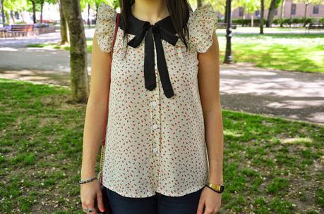 Blusa floral con cuello de bebe!!! Blusa floral con cuello de bebe!!!