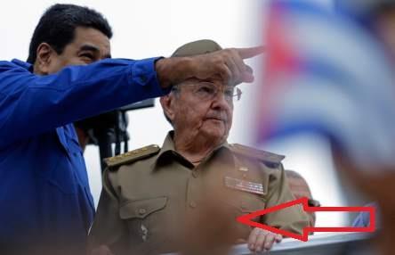 ¿Teme Raúl Castro atentado de sus propios generales?