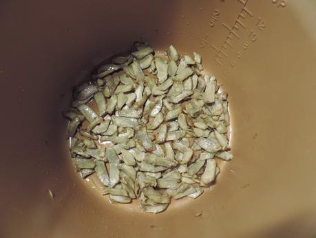 Tortilla de alcachofas, jamón de pavo y queso de cabra.
