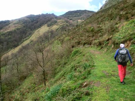 El Otero-L' Escurero Brañavalera-La Pena L.lago