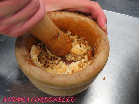 POLLO EN SALSA DE ALMENDRAS O EN PEPITORIA. LA MEJOR RECETA DE MI MADRE.