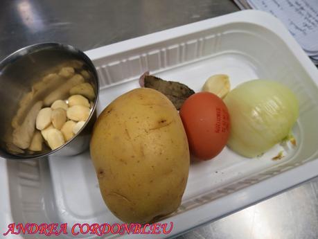 POLLO EN SALSA DE ALMENDRAS O EN PEPITORIA. LA MEJOR RECETA DE MI MADRE.