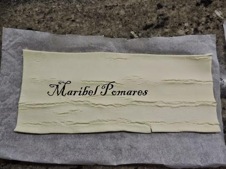 Cañas de hojaldre y nutella.