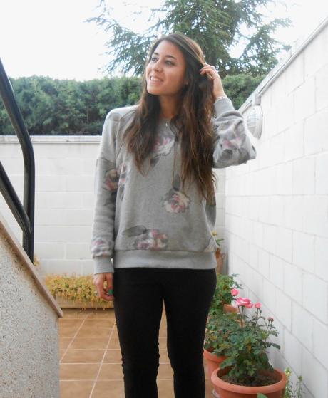 FLORAL PRINT SWEATSHIRT | GOROKE