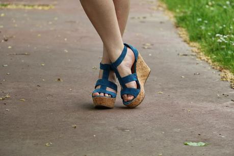 sandalias_azules-outfit_primavera-blogger_bilbao