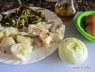 Pasteles de bacalao y grelos
