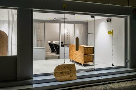 Una peluquería reducida a su mínima expresión, diseño interior en Japón.