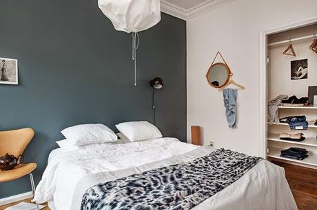 UNA CASA EN TONOS GRISES Y BLANCOS CON MUCHO ENCANTO