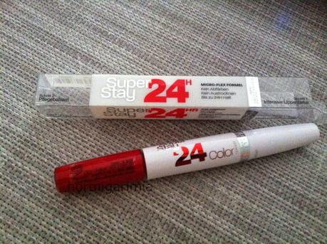 SUPER STAY 24 H DE MAYBELLINE.