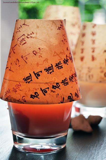 Decorar velas con papel