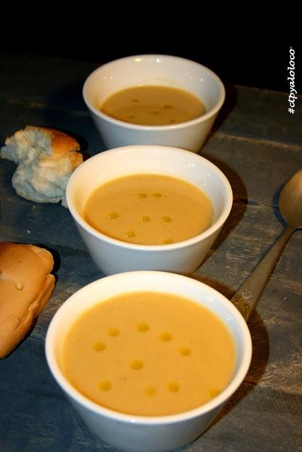 Sopa de pollo o gallina