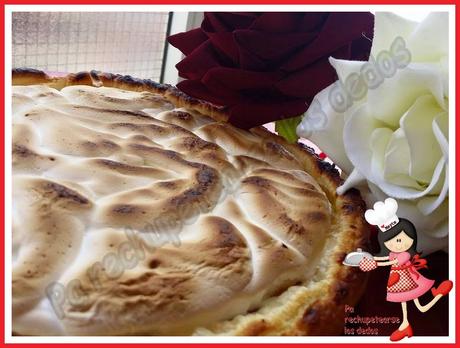 *Tarta de nísperos y merengue (thermomix)