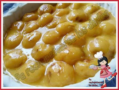 *Tarta de nísperos y merengue (thermomix)