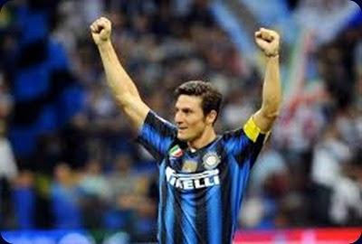 El día que Javier Zanetti se convirtió en leyenda: retiran para siempre la N°4 de Inter.