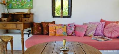 Casona Rustica en Azul y Blanco