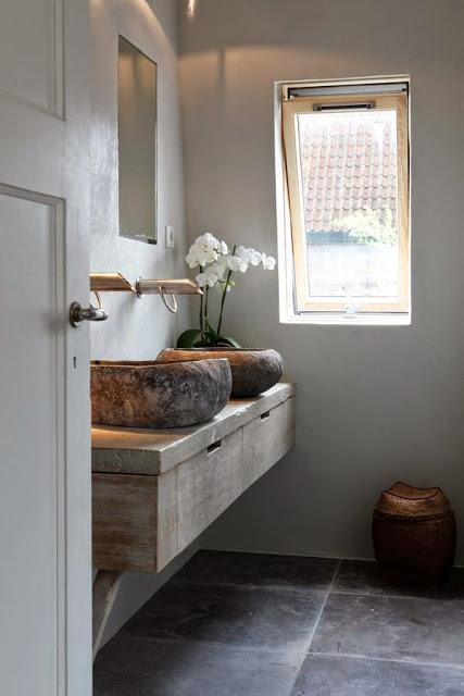 Cómo decorar un baño con estilo natural?