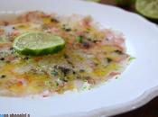 Carpaccio gambas vinagreta lima.