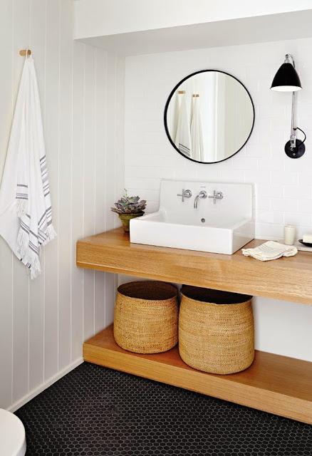 Cómo decorar un baño con estilo natural?