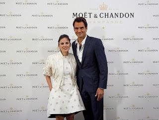 Roger Federer y Elena Anaya protagonistas del #tinytennis con Moët & Chandon