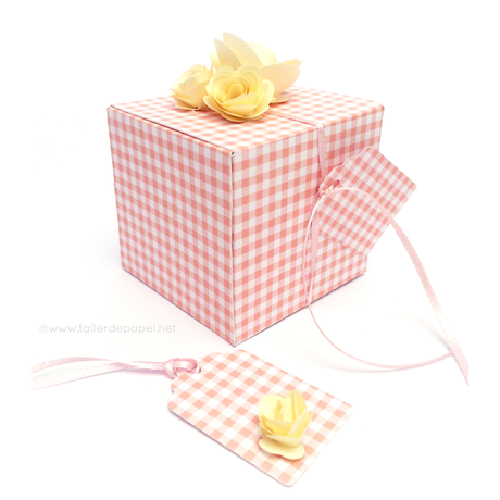 Lindas Cajitas y etiquetas hechas con papeles digitales de Imprime tu Fiesta, mi tienda de imprimibles en ETSY!