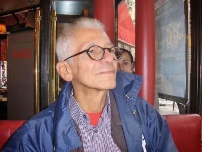 Entre la Línea, el Color y la Forma