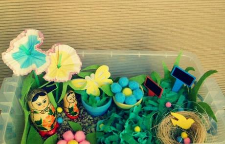 Materiales DIY: las Cajas sensoriales, Caja de la primavera