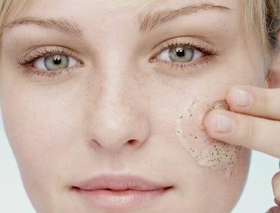 Exfoliante facial de Esdor