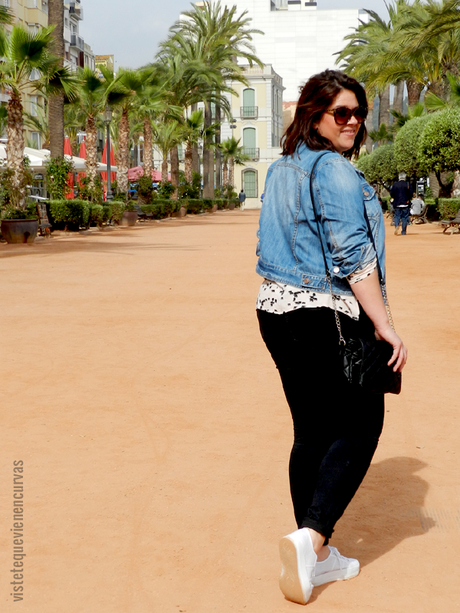 Elefantes en Lloret de Mar · Outfit