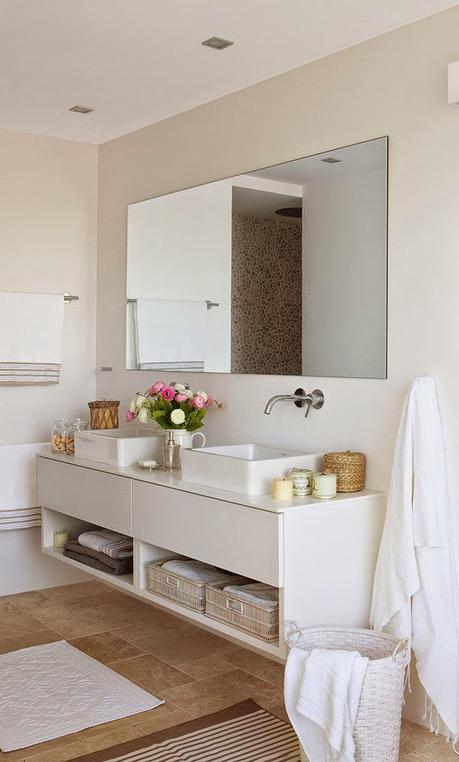 Decora con flores y plantas cualquier estancia de casa