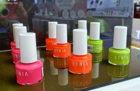 Colección SS15 Samoa by Etnia Cosmetics Colección SS15 Samoa by Etnia Cosmetics