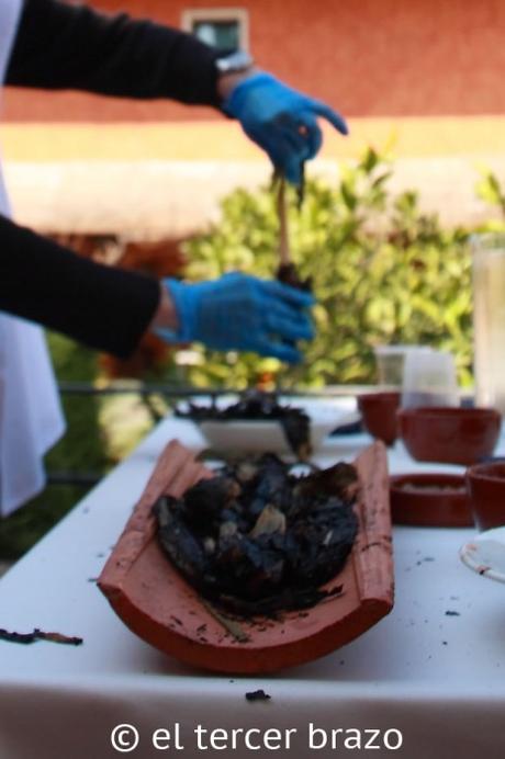 Calçots con romescu