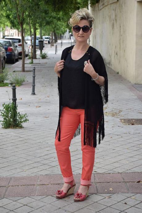 Nuevo look y kimono de flecos