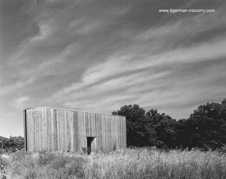 Frente de casa rústica y diseño moderno en Harvard, Illinois