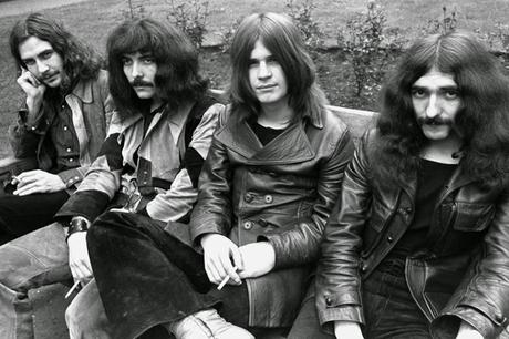 Black Sabbath: Paranoid (1970)