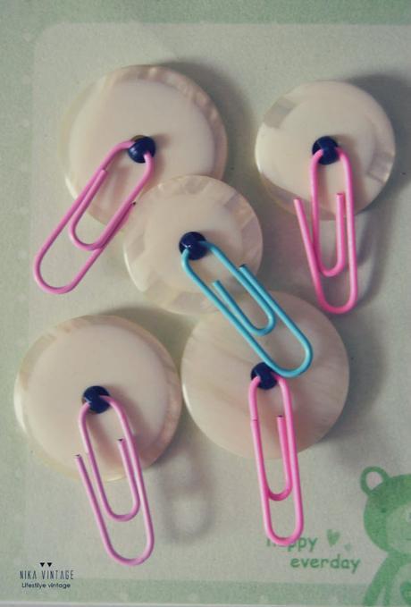 DIY, HAZLO TU MISMO, MARCAPAGINAS, LIBRETA, AGENDA, BOTONES, CLIPS