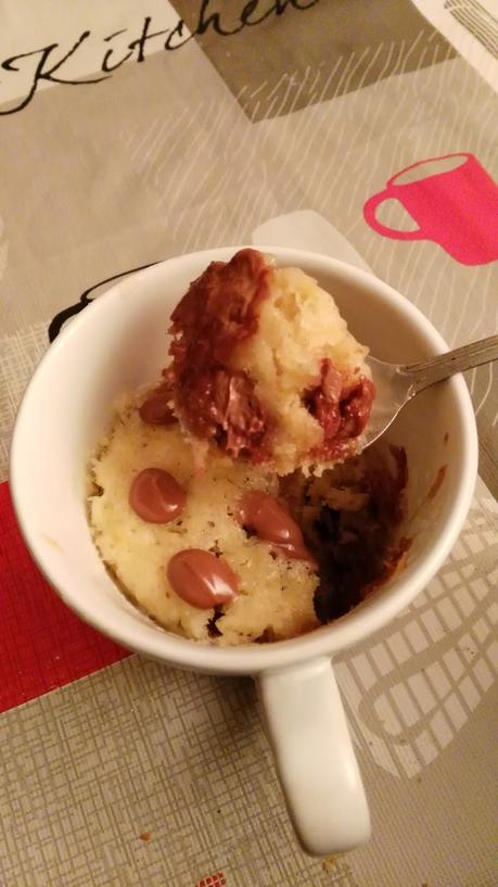 Mug cake de plátano y chocolate (SIN HUEVO)