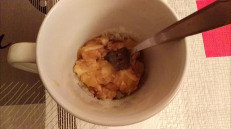 Mug cake de plátano y chocolate (SIN HUEVO)