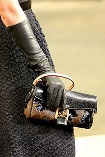 GUANTES, UN COMPLEMENTO DE MODA