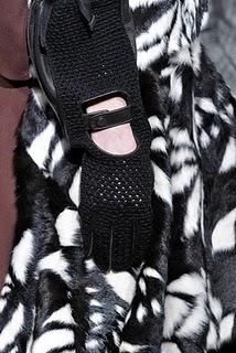 GUANTES, UN COMPLEMENTO DE MODA